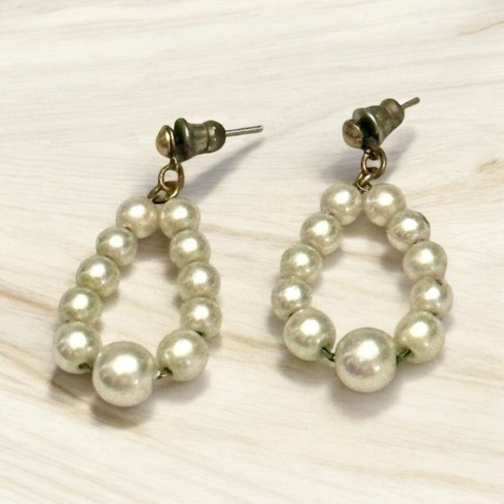Vintage Faux Pearl Drop Earrings